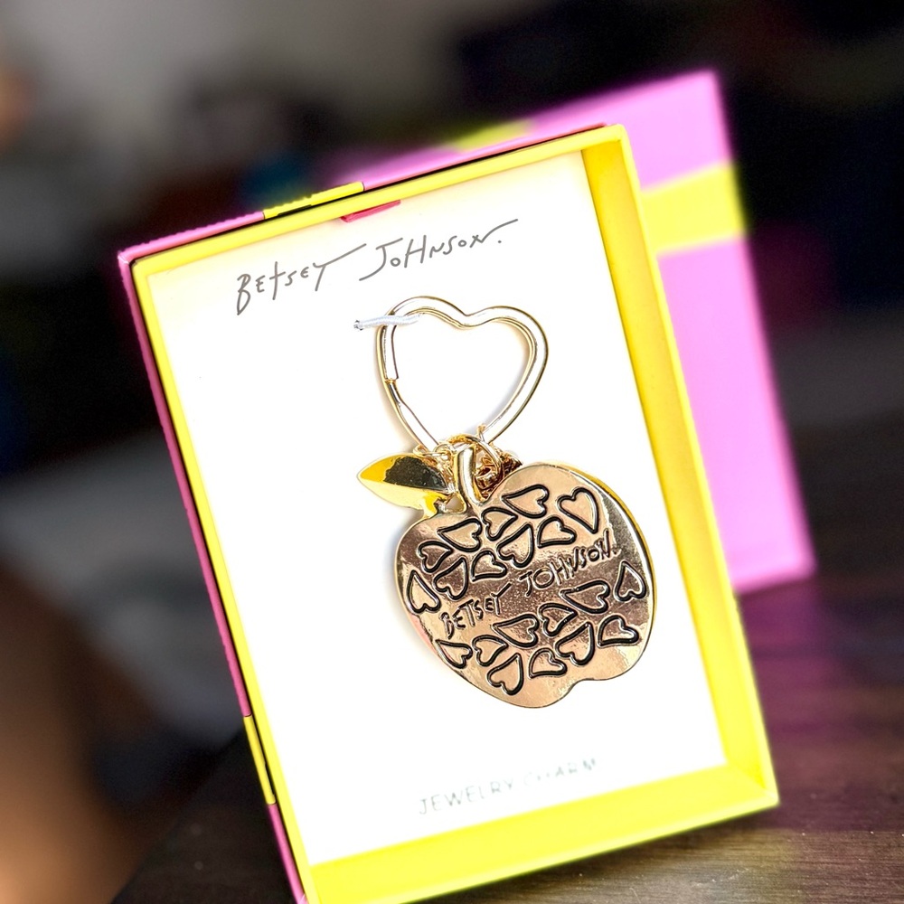 Betsey Johnson Red and Green Apple Charm - Picture 2 of 2